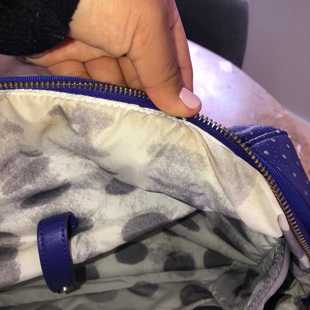 Lululemon Duffle - Picture 6 of 8